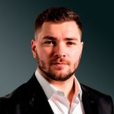 Алекс Оливер